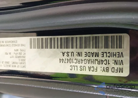 2024 Jeep Grand Cherokee Altitude 4X4 from USA, damaged, VIN 1C4RJHAG4RC104744